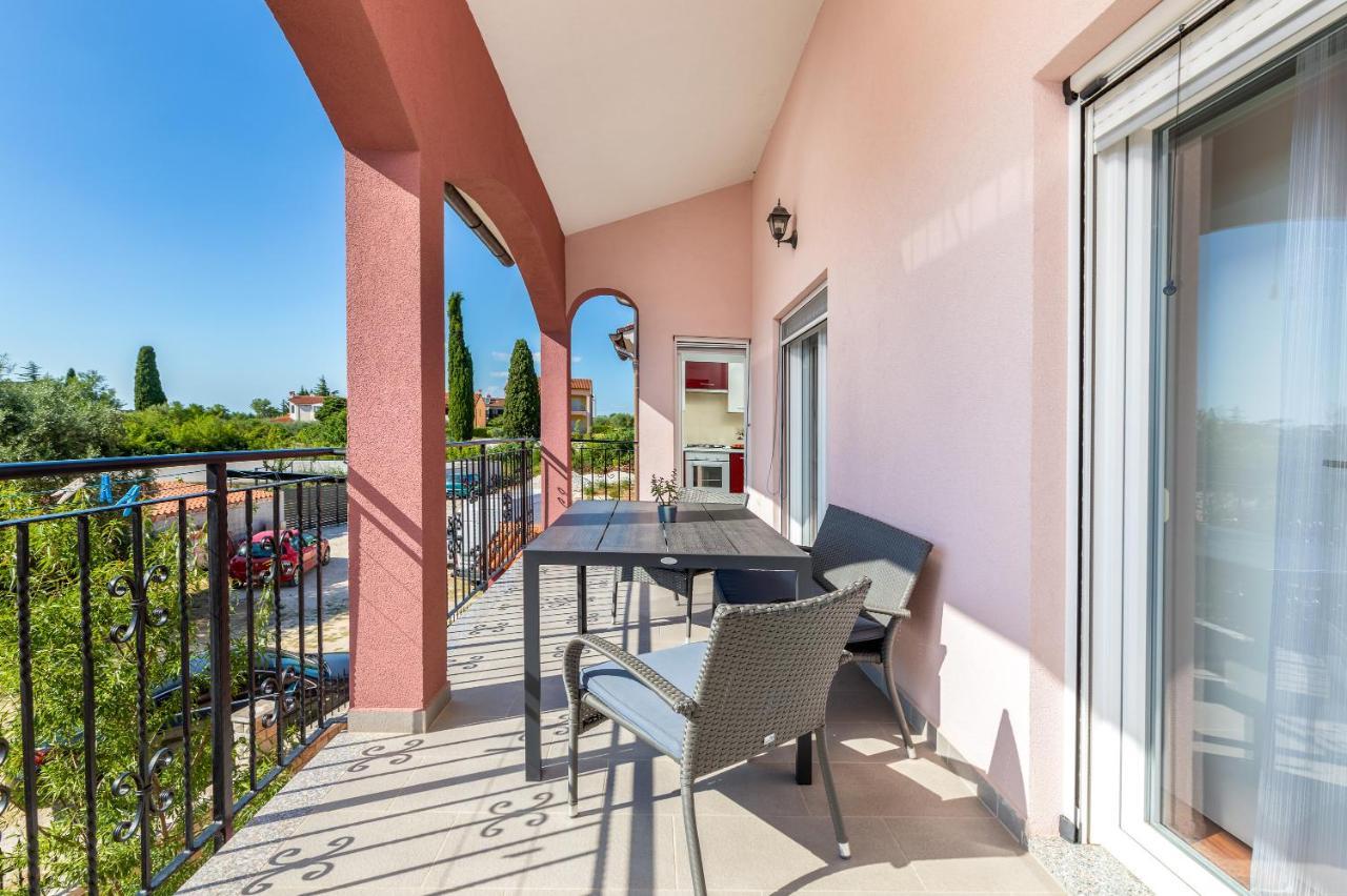 Apartman Vera Pula Dış mekan fotoğraf